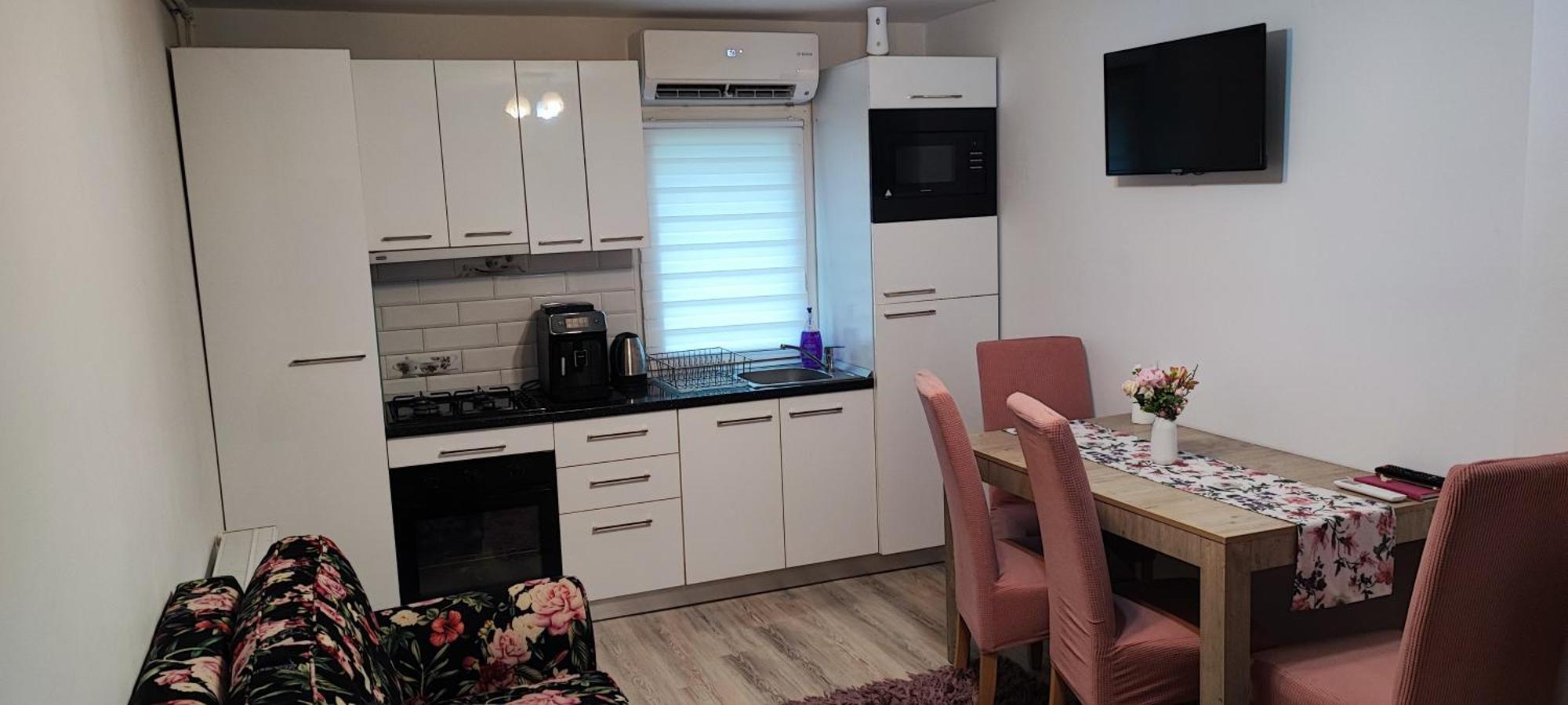 Apartament Gold Luxury Tirgu Ocna Luaran gambar